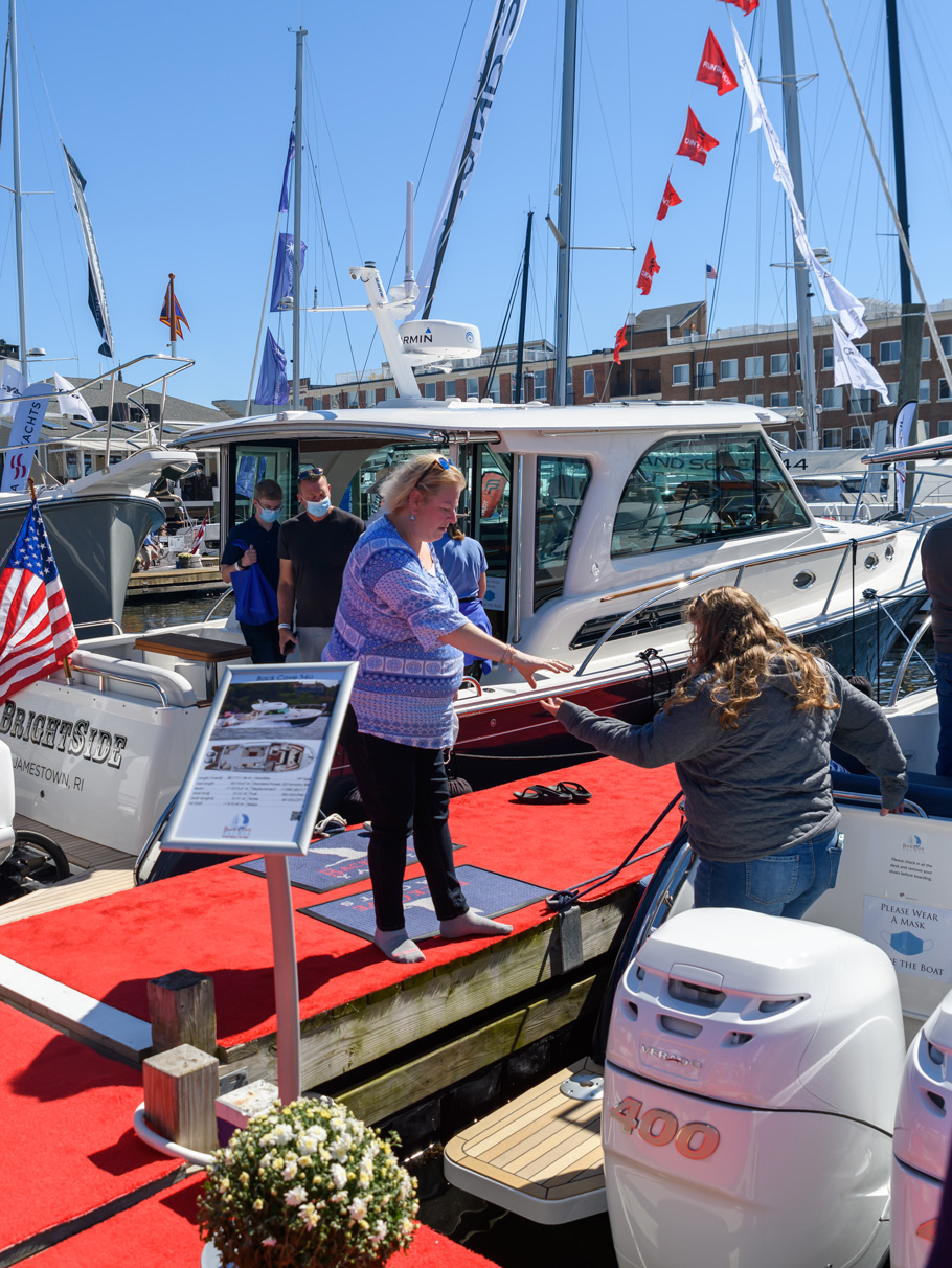 Media Gallery Newport International Boat Show